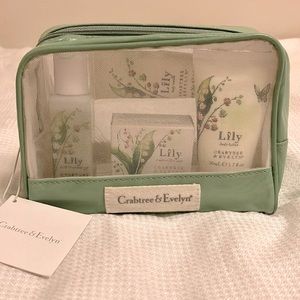 Crabtree and Evelyn bath set